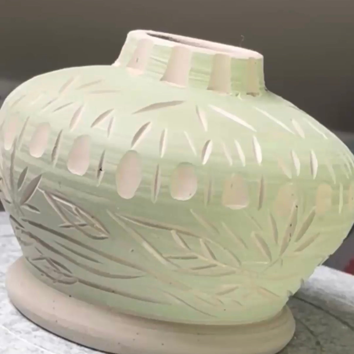 Friday - May 1 - Weekend Sgraffito Bud Vase Class