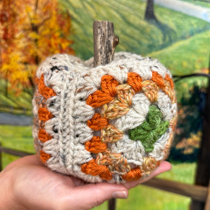 OCT 23 - Granny Square Pumpkin